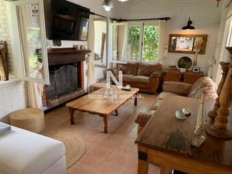 https://web5.gallito.com.uy/excelente-casa-con-piscina-en-san-rafael-inmuebles-25034251