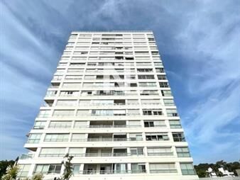 https://web5.gallito.com.uy/departamento-en-punta-del-este-playa-mansa-inmuebles-25034230