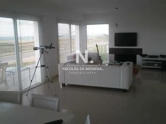 https://www.gallito.com.uy/casa-frente-al-mar-con-vista-unica-inmuebles-25034227