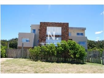 https://web5.gallito.com.uy/casa-en-santa-monica-4-dormitorios-inmuebles-26085317