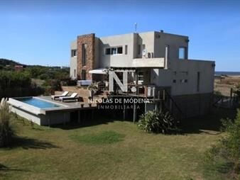 https://www.gallito.com.uy/venta-de-casa-4-dormitorios-en-jose-ignacio-inmuebles-25034086