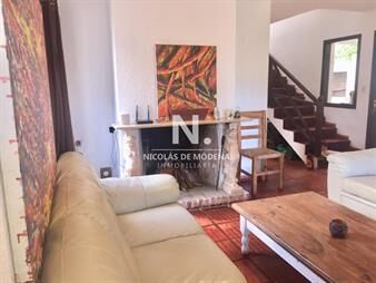 https://web5.gallito.com.uy/venta-de-casa-4-dormitorios-en-la-barra-punta-inmuebles-25033575