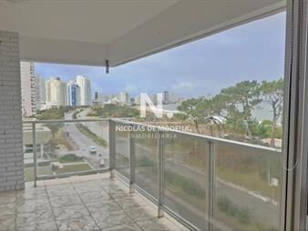 https://web5.gallito.com.uy/departamento-de-3-dormitorios-y-dependencia-en-inmuebles-25022606