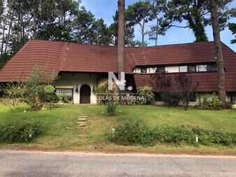 https://web5.gallito.com.uy/amplia-casa-en-san-rafael-inmuebles-25033505