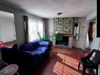 https://www.gallito.com.uy/casa-en-venta-en-el-pinar-norte-financiada-de-2-inmuebles-27514206