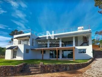 https://web5.gallito.com.uy/linda-casa-en-punta-ballena-4-dormitorios-inmuebles-25033412