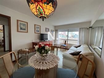 https://web5.gallito.com.uy/apartamento-de-1-dormitorio-en-peninsula-muy-bien-inmuebles-25033377