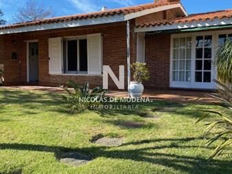 https://web5.gallito.com.uy/casa-en-venta-de-3-dormitorios-en-playa-mansa-inmuebles-25033372