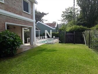 https://web5.gallito.com.uy/simpãtica-casa-en-alquiler-temporal-con-pileta-en-la-barra-inmuebles-25033823