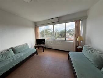 https://www.gallito.com.uy/apartamento-1-dormitorio-1-baño-edificio-con-inmuebles-27764443