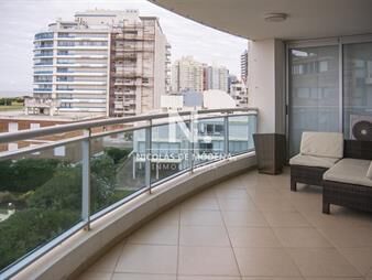 https://web5.gallito.com.uy/hermoso-departamento-en-venta-sol-y-luna-3-inmuebles-24987540