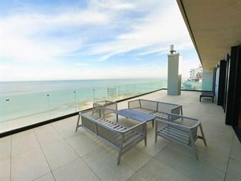 https://www.gallito.com.uy/venta-exclusivo-penthouse-dos-dormitorios-tres-baños-terraz-inmuebles-27723188