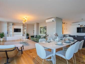 https://web5.gallito.com.uy/apartamento-en-rambla-de-carrasco-4-dormitorios-5-inmuebles-27754571