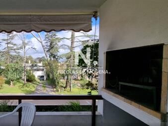 https://web5.gallito.com.uy/venta-apartamento-en-mansa-punta-del-este-de-3-inmuebles-27746444