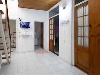 https://web5.gallito.com.uy/venta-casa-en-ph-tres-dormitorios-en-tres-cruces-inmuebles-27765202