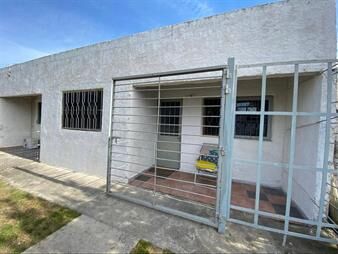 https://www.gallito.com.uy/metros-de-av-giannattasio-sur-alquiler-solymar-inmuebles-27756283