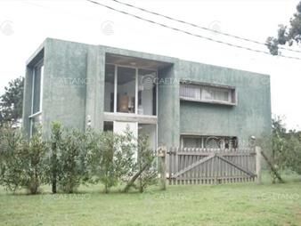 https://web5.gallito.com.uy/excelente-casa-con-pileta-en-rincã³n-del-indio-inmuebles-19284614