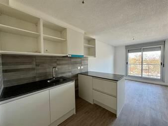 https://web5.gallito.com.uy/venta-de-apartamento-2-dormitorios-en-tres-cruces-al-fre-inmuebles-27764178