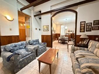 https://www.gallito.com.uy/venta-casa-4-dormitorios-y-cochera-en-cordon-norte-inmuebles-27756717