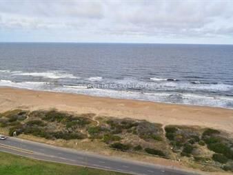 https://web5.gallito.com.uy/oportunidad-en-torre-lobos-punta-del-este-piso-inmuebles-27771467
