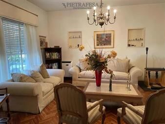 https://web5.gallito.com.uy/casa-en-venta-7-dormitorios-6-baã±os-barbacoa-inmuebles-27771516