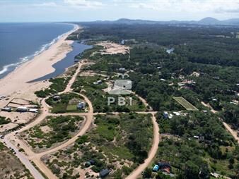 https://web5.gallito.com.uy/terreno-punta-ballena-chihuahua-ref-inmuebles-24663164