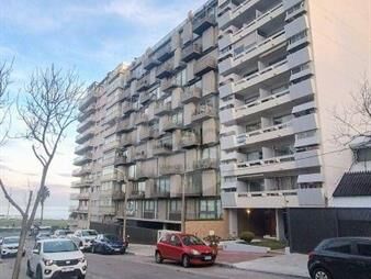 https://web5.gallito.com.uy/venta-apartamento-punta-carretas-inmuebles-27441358