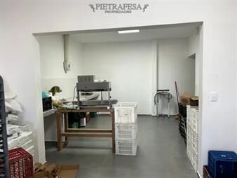 https://web5.gallito.com.uy/local-en-alquiler-al-frente-1-baño-la-inmuebles-27757160