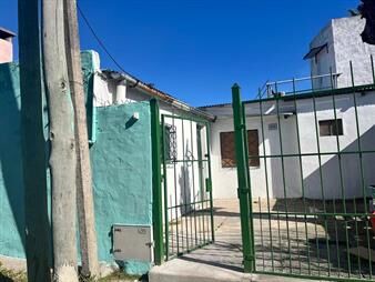 https://web5.gallito.com.uy/2-casas-a-la-venta-inmuebles-27771738