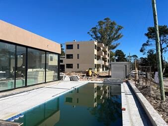 https://web5.gallito.com.uy/venta-casa-duplex-2-dormitorios-garden-town-inmuebles-27771759