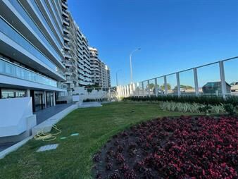 https://web5.gallito.com.uy/venta-apartamento-3-dormitorio-rambla-de-malvin-inmuebles-27772015