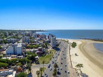https://www.gallito.com.uy/malvin-torre-arenas-3-207-2dorm-rambla-o´higgins-4-inmuebles-27772080