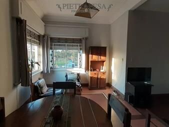 https://web5.gallito.com.uy/ph-de-altos-en-venta-con-renta-2-dormitorios-1-inmuebles-24678311