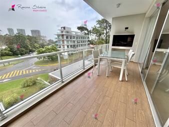 https://web5.gallito.com.uy/venta-apartamento-de-2-dormitorios-mas-edificio-inmuebles-27240547