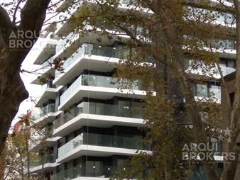 https://web5.gallito.com.uy/venta-apartamento-dos-dormitorios-con-renta-en-barrio-sur-inmuebles-27771371