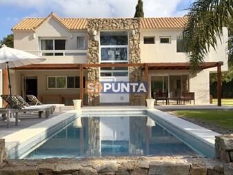 https://web5.gallito.com.uy/casa-en-alquiler-en-playa-brava-4-dormitorios-y-dep-pisci-inmuebles-27608673