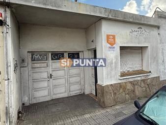 https://web5.gallito.com.uy/casa-ideal-para-local-comercial-inmuebles-27609415