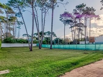 https://web5.gallito.com.uy/terreno-en-venta-en-barrio-privado-boulevard-park-inmuebles-27775960