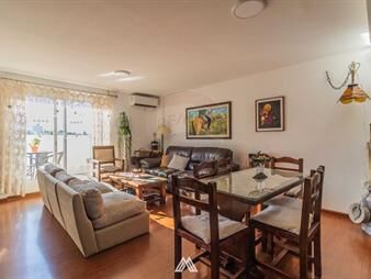 https://web5.gallito.com.uy/venta-apto-dos-dormitorios-terraza-y-garaje-buceo-inmuebles-27382782