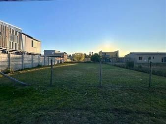 https://web5.gallito.com.uy/oportunidad-de-terreno-inmuebles-27776171