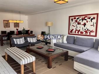https://web5.gallito.com.uy/apartamento-en-la-brava-3-dormitorios-con-terraza-inmuebles-27609457