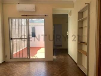 https://web5.gallito.com.uy/alquiler-apartamento-centro-1-dormitorio-2-inmuebles-27780388