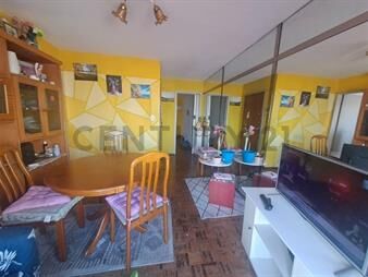 https://www.gallito.com.uy/al-frenteen-av-18-de-julio-2dormmuy-luminosoterraza-inmuebles-26890832