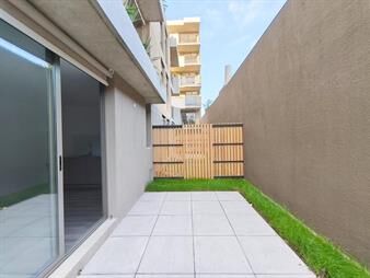 https://web5.gallito.com.uy/apartamento-1-dormitorio-en-alquiler-con-garage-y-patio-pa-inmuebles-27775530