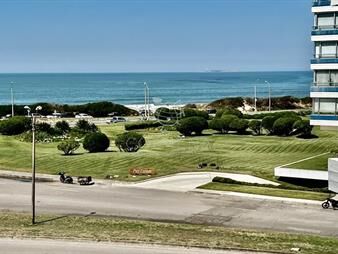 https://web5.gallito.com.uy/oportunidad-reciclada-frente-al-mar-inmuebles-23518100