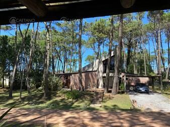 https://web5.gallito.com.uy/alquiler-anual-temporal-casa-4-dormitorios-laguna-blanca-inmuebles-22785832