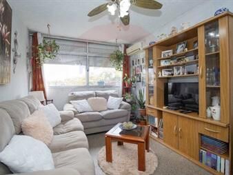https://www.gallito.com.uy/venta-apartamento-3-dormitorios-comp-centenario-inmuebles-27781414