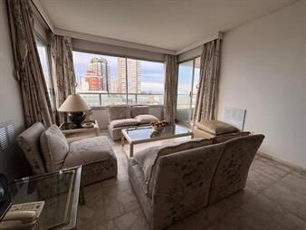 https://www.gallito.com.uy/apartamento-en-peninsula-inmuebles-27784498
