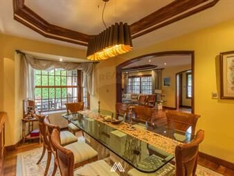 https://www.gallito.com.uy/se-vende-exclusiva-casa-en-punta-gorda-inmuebles-27702665