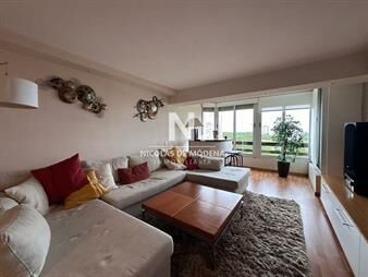 https://web5.gallito.com.uy/alquiler-anual-2-dormitorios-y-serv-en-punta-del-este-inmuebles-27786322
